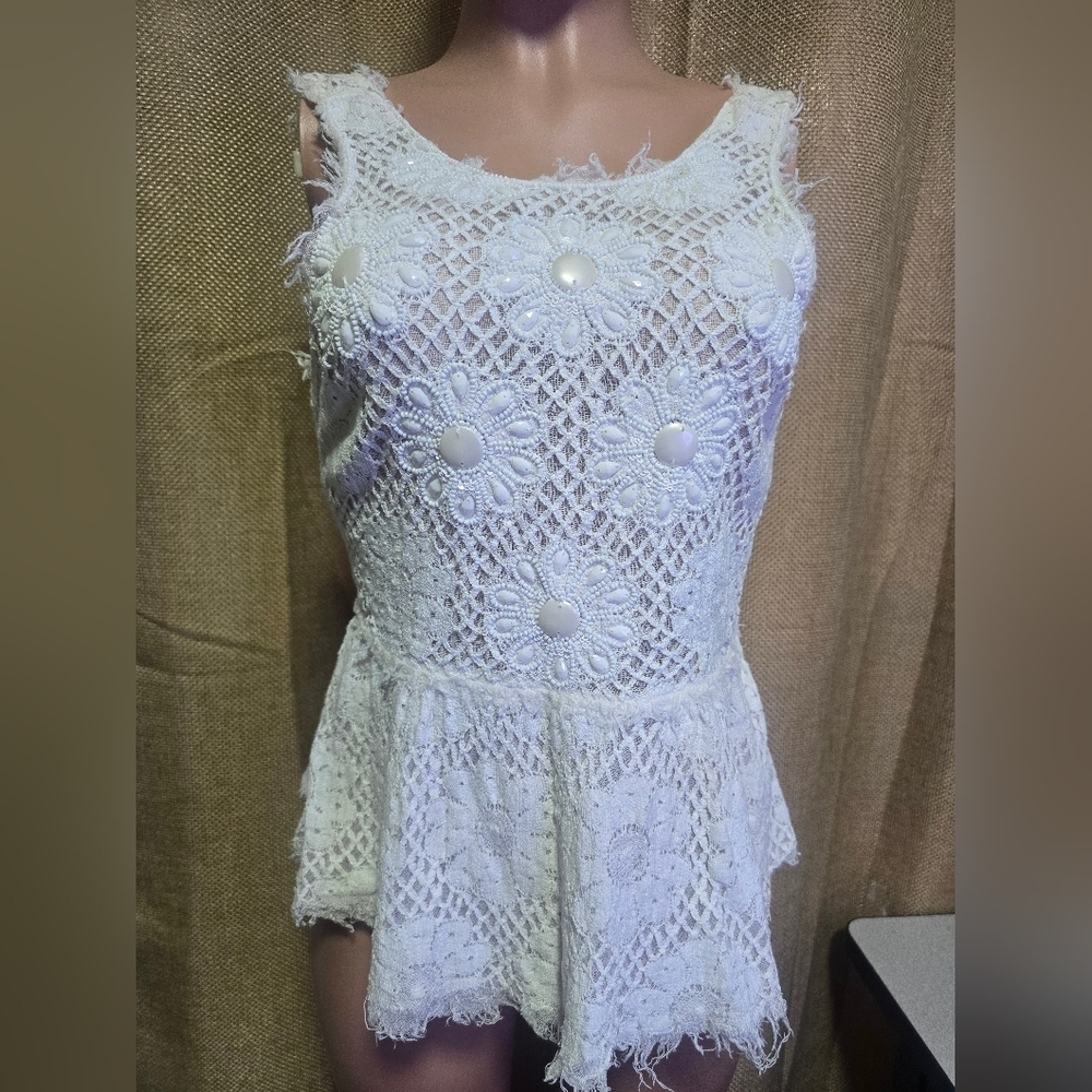 Free People New Romantics Elegant White Lace Sleeveless Blouse